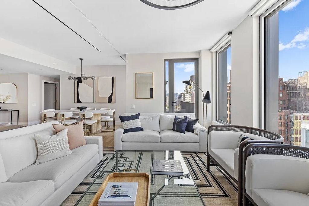 540 6th Avenue - Photo 0