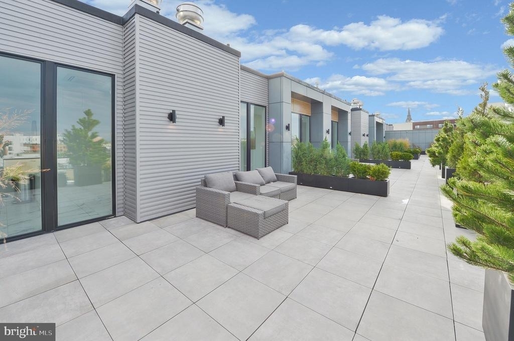 236 Thompson Street - Photo 42