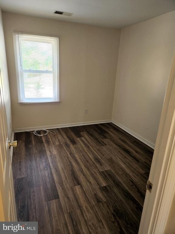 214 Castleton Terrace - Photo 17