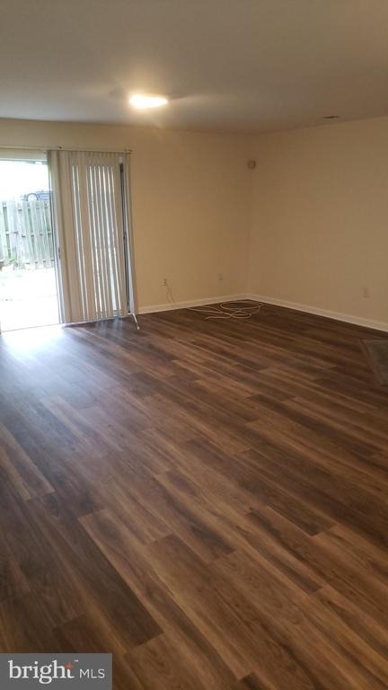 214 Castleton Terrace - Photo 5