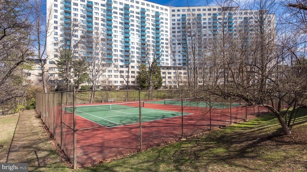 10500 Rockville Pike - Photo 27