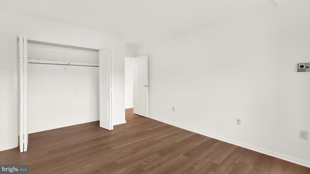 10500 Rockville Pike - Photo 16