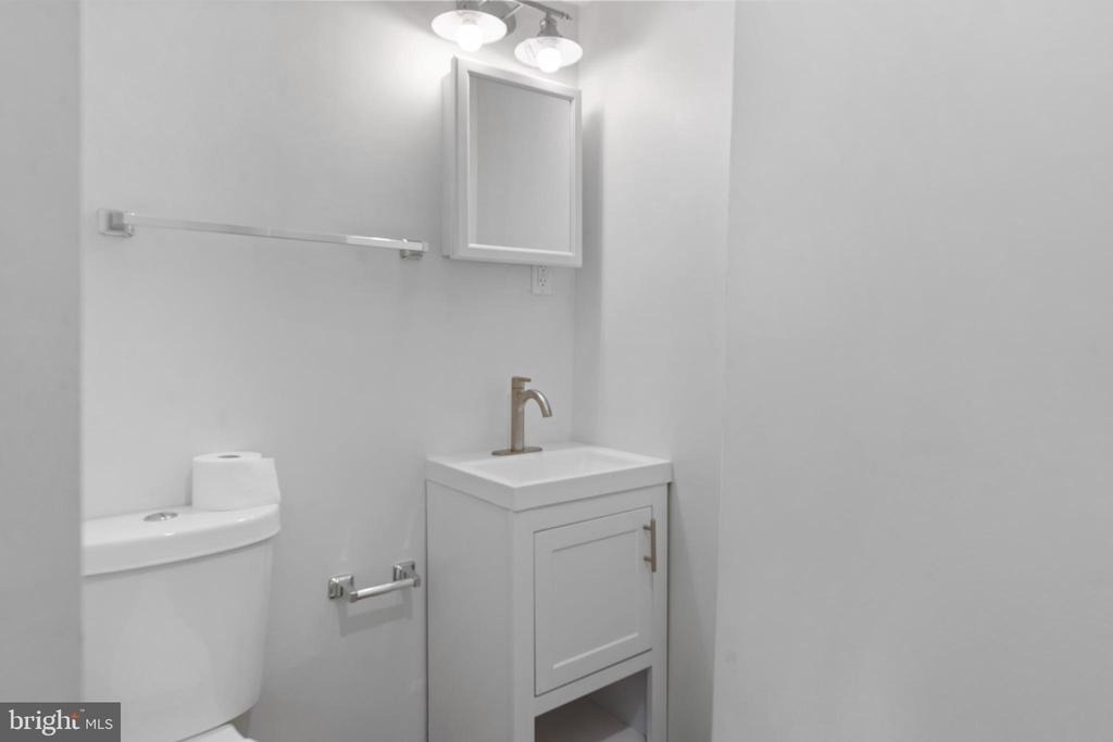 2305 Pickwick Road - Photo 8