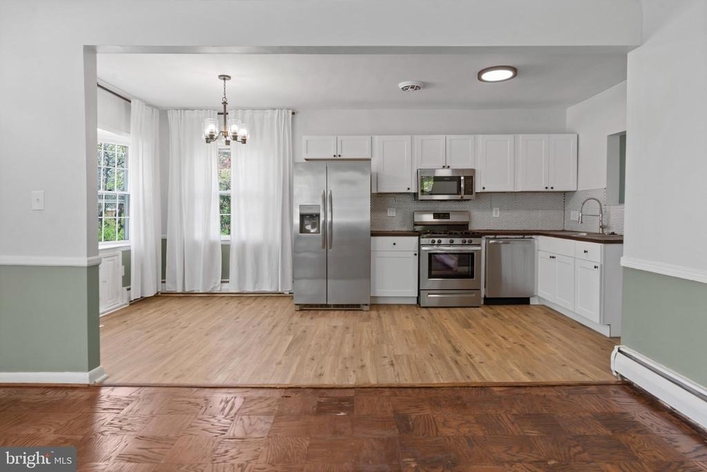 2305 Pickwick Road - Photo 3