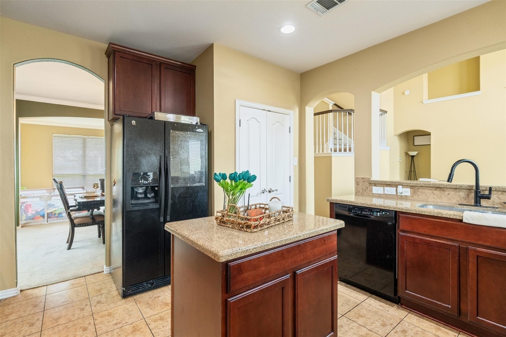 1002 Wallin Farms Cv - Photo 8