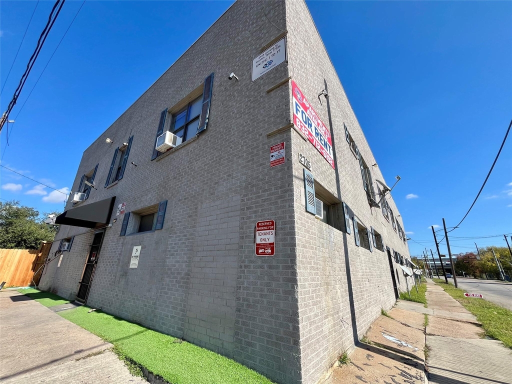 2705 Lorraine Street - Photo 13