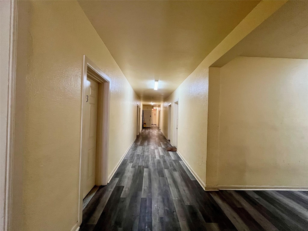 2705 Lorraine Street - Photo 17