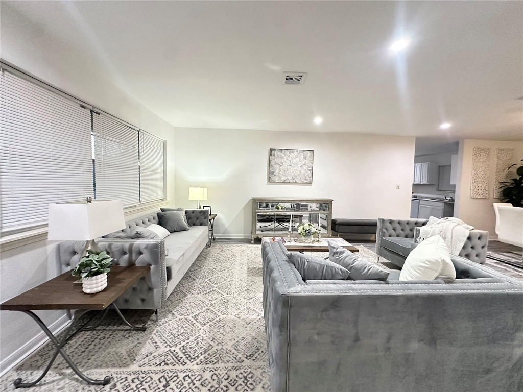 5346 Windswept Lane - Photo 4