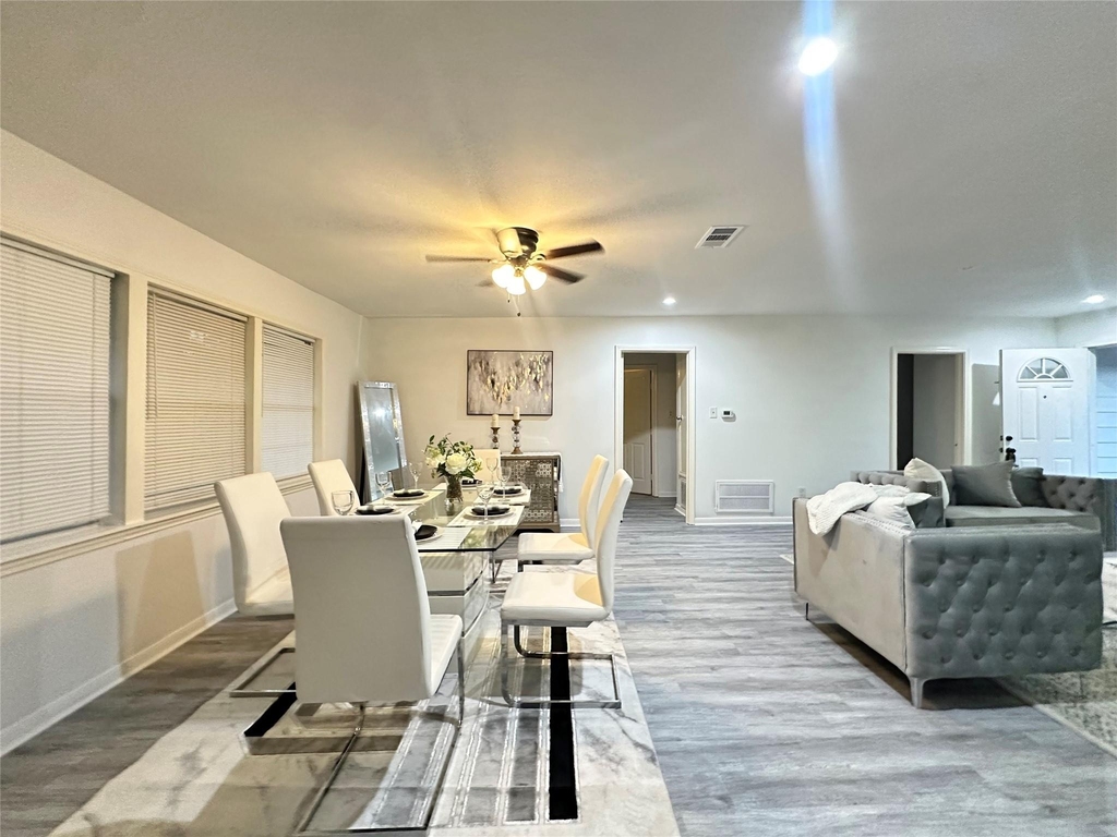 5346 Windswept Lane - Photo 2