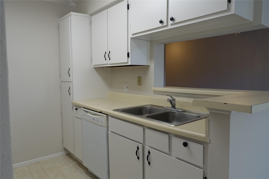 18800 Egret Bay Boulevard - Photo 7