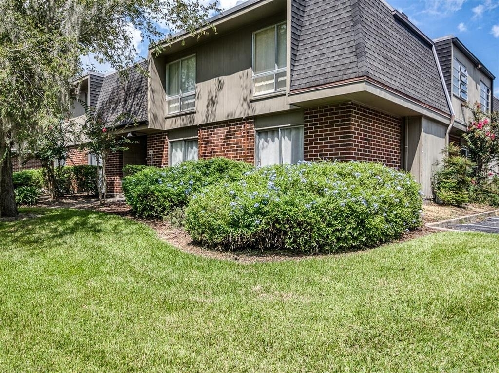 1700 Sw 16th Court - Photo 1