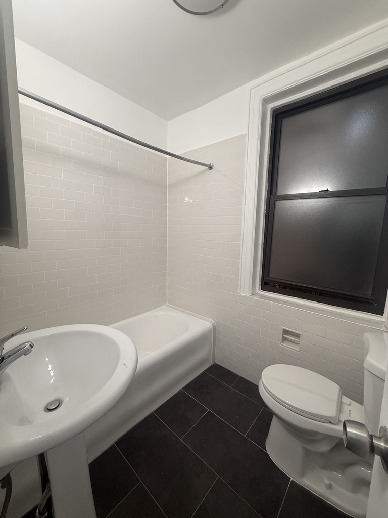 107 East 88th Street - Photo 5