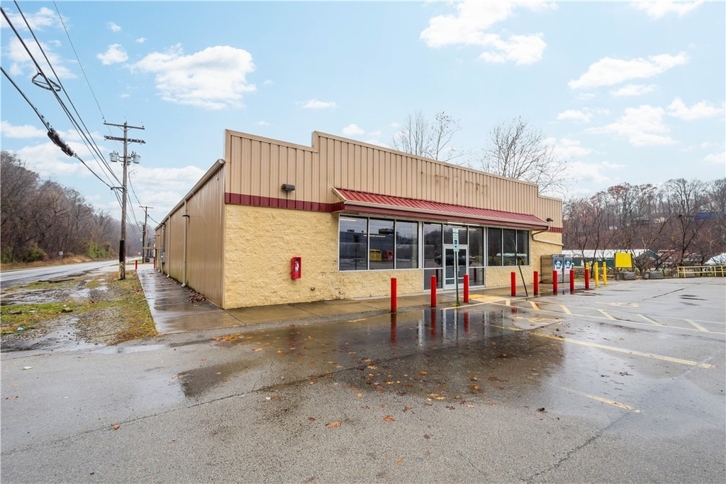 26 Front Street - Photo 1