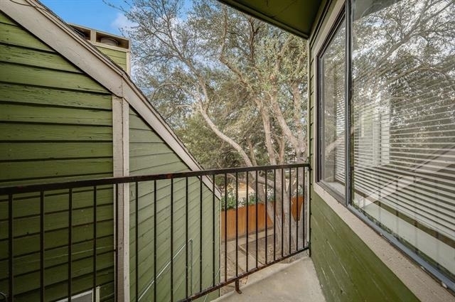 9823 Walnut Street - Photo 25