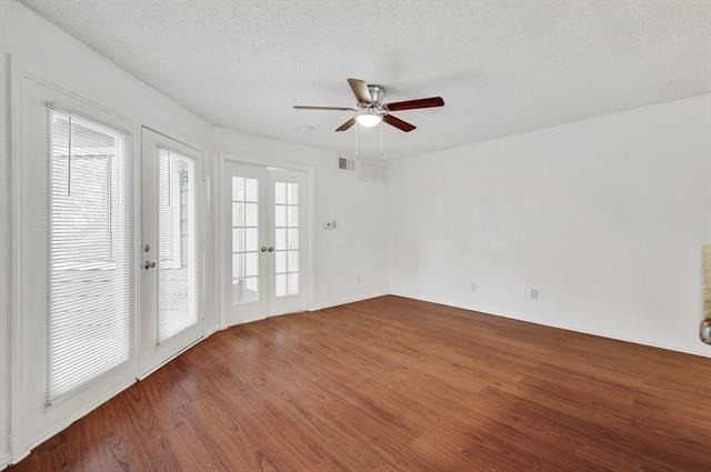 9823 Walnut Street - Photo 17
