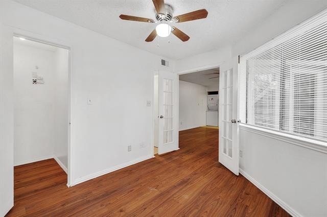 9823 Walnut Street - Photo 2