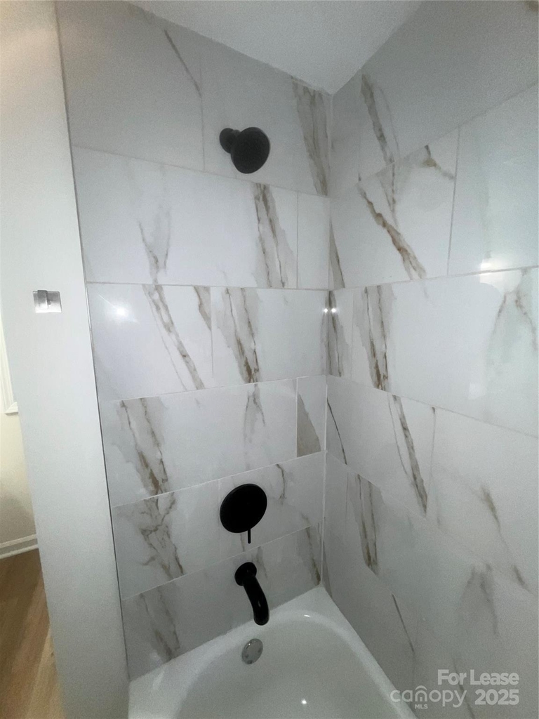 39 E White Street - Photo 18