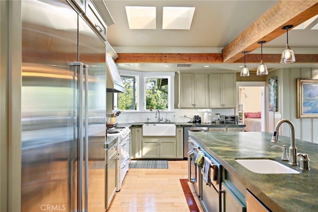 773 Saint Ann's - Photo 5