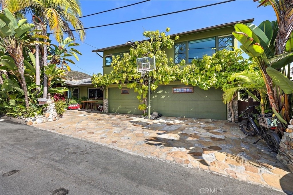 773 Saint Ann's - Photo 4