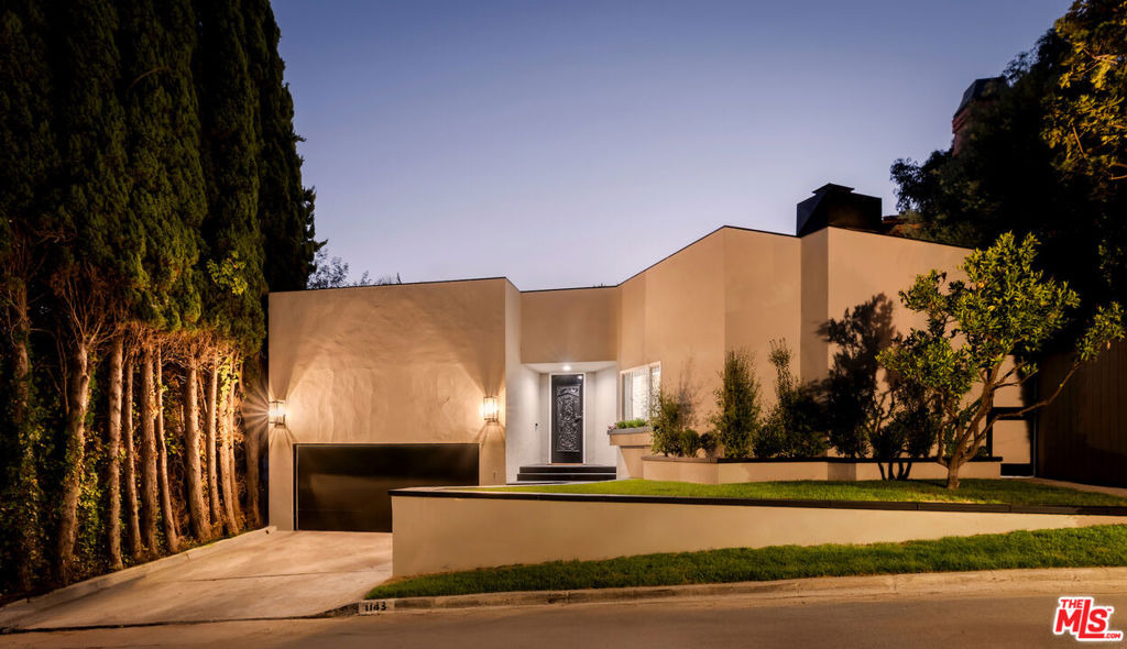 1143 Sierra Alta Way - Photo 11