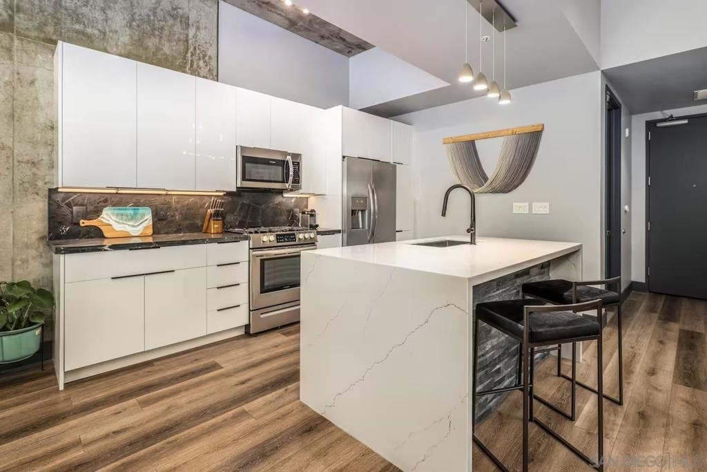 1050 Island Ave - Photo 1