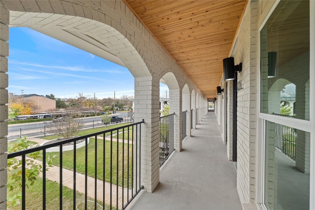 5911 Sheridan Ave Ln - Photo 1