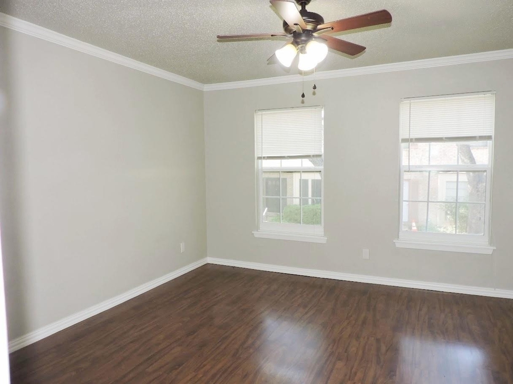 6627 Valleyside Rd - Photo 18