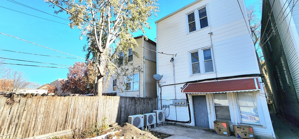 3520 S Winchester Avenue - Photo 6