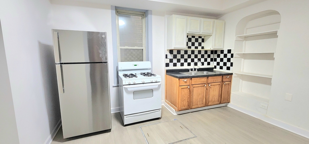 3520 S Winchester Avenue - Photo 9