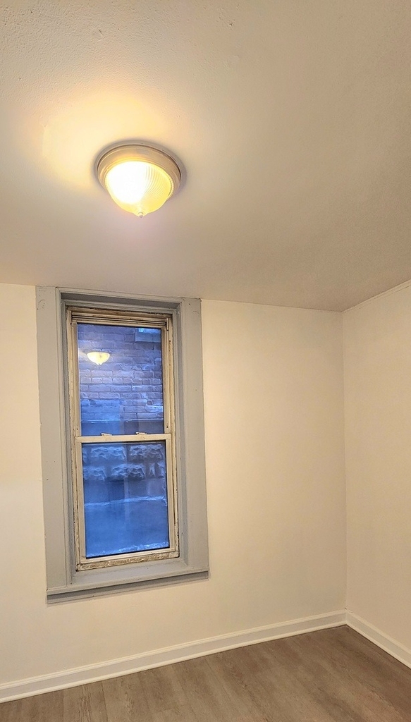 3520 S Winchester Avenue - Photo 2