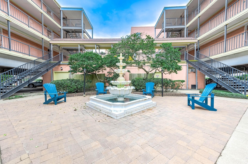 6300 Seawall Boulevard - Photo 16
