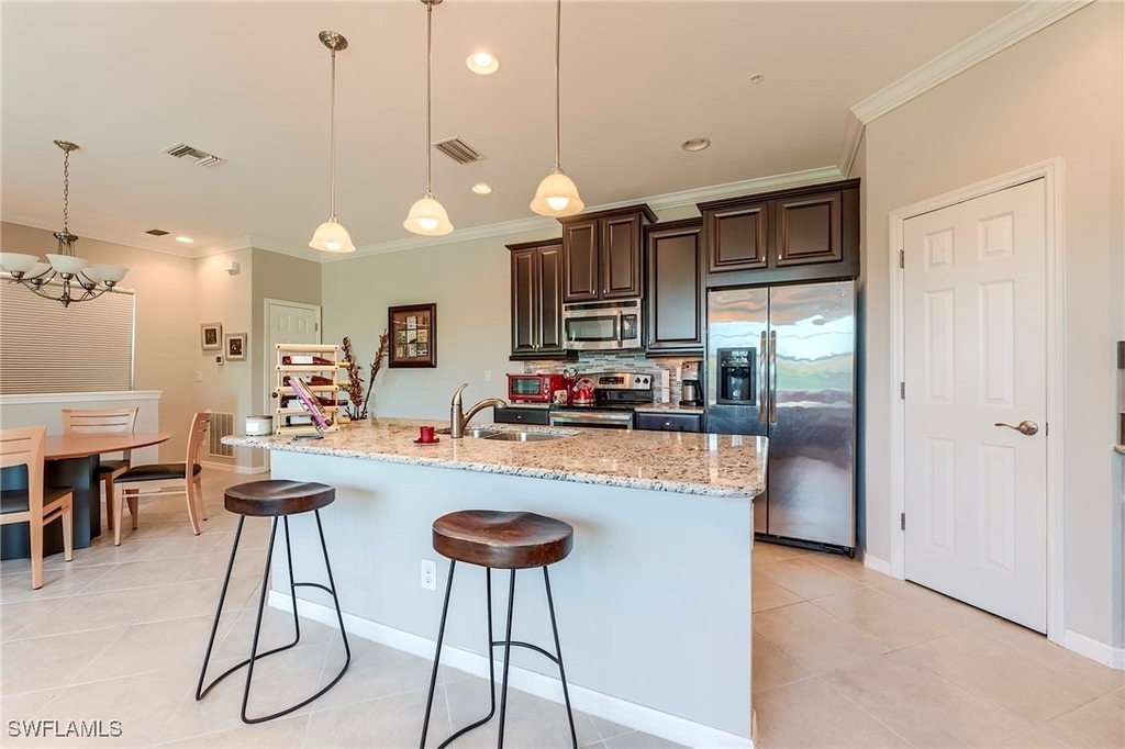 8510 Violeta Street - Photo 3