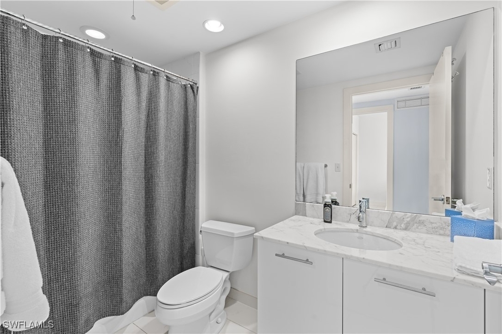 3000 Oasis Grand Boulevard - Photo 15