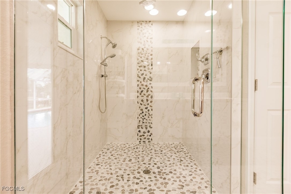 1424 Windsor Court - Photo 18