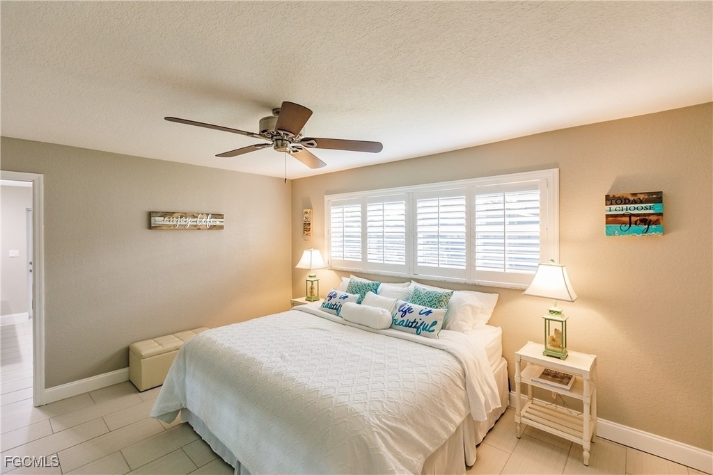 1424 Windsor Court - Photo 14