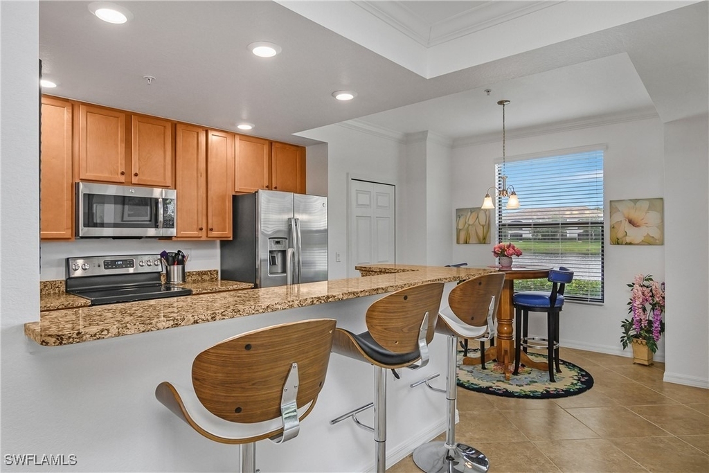 9533 Avellino Way - Photo 19