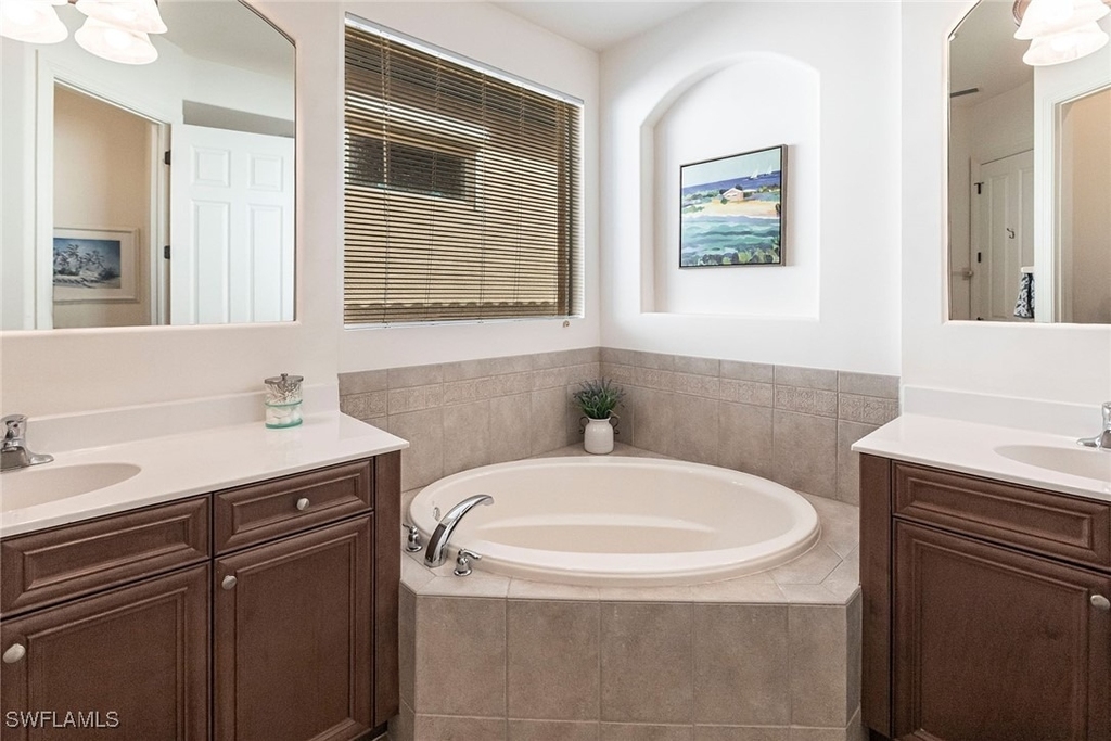 7863 Valencia Court - Photo 25