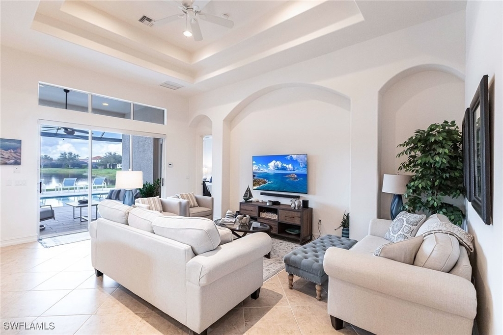 7863 Valencia Court - Photo 8