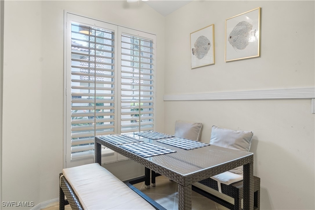 348 Carinosa Court - Photo 3
