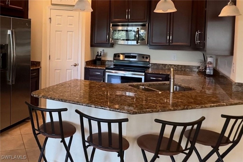 23611 Alamanda Drive - Photo 3