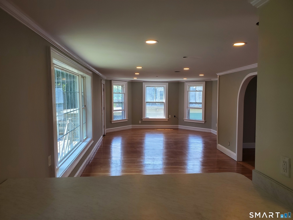 31 Bellevue Street - Photo 15