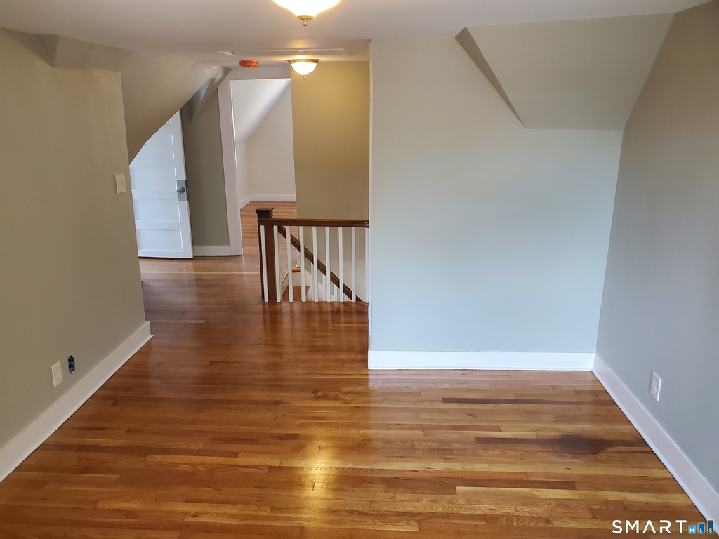 31 Bellevue Street - Photo 4