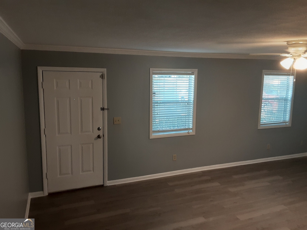6900 Roswell Road - Photo 9