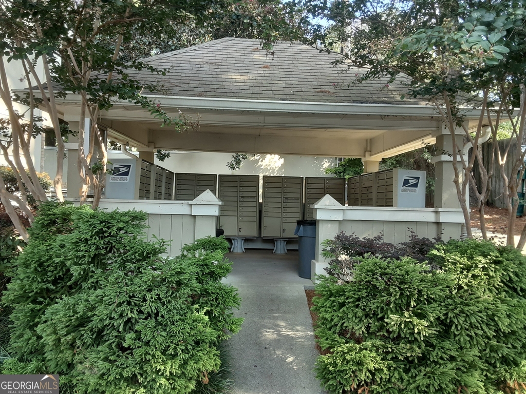 6900 Roswell Road - Photo 12