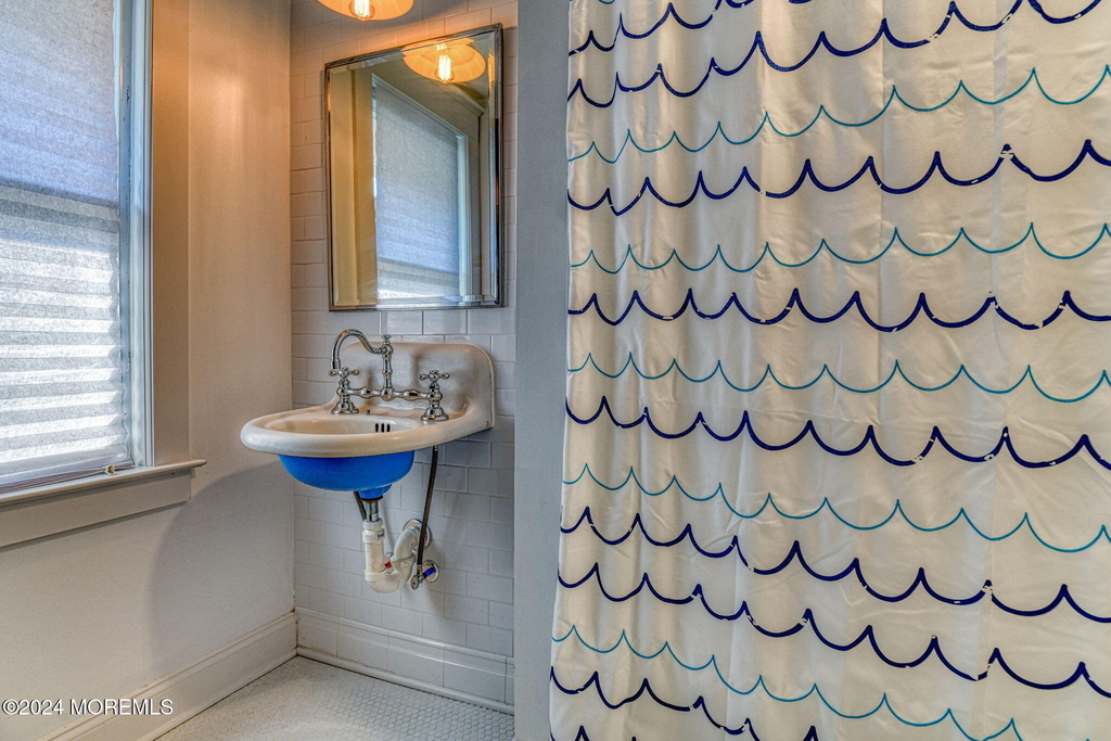36 Heck Avenue - Photo 32