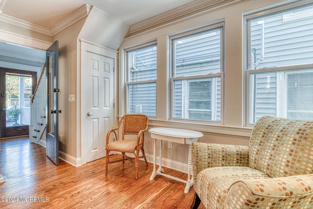 36 Heck Avenue - Photo 10