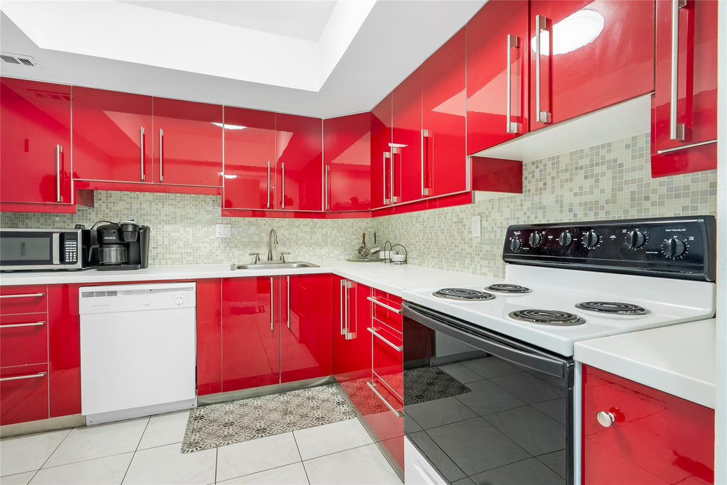 3180 S Ocean Drive - Photo 2