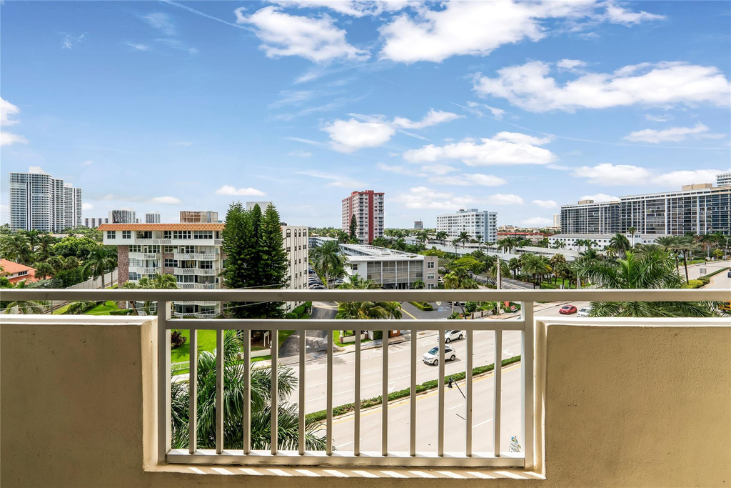 3180 S Ocean Drive - Photo 14