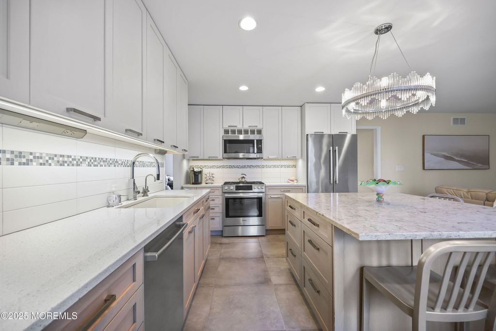 202 2nd Avenue - Photo 4