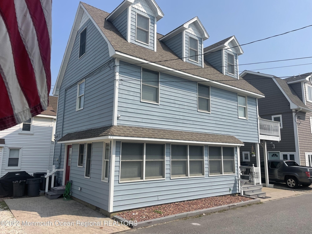 68 E Pacific Way - Photo 0